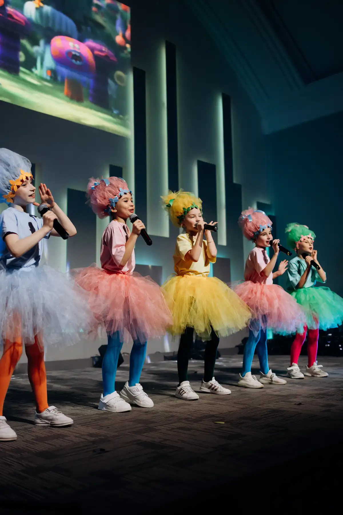 Лелята у світі мультфільмів - 3